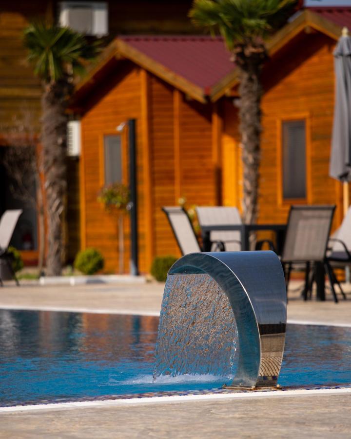 Sunny Garden Hotel Ulcinj Exterior photo